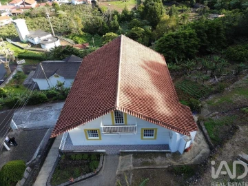 Moradia T3 para Venda em Ribeiras