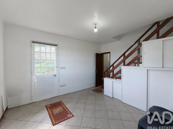 Moradia T3 para Venda em Ribeiras Foto 16