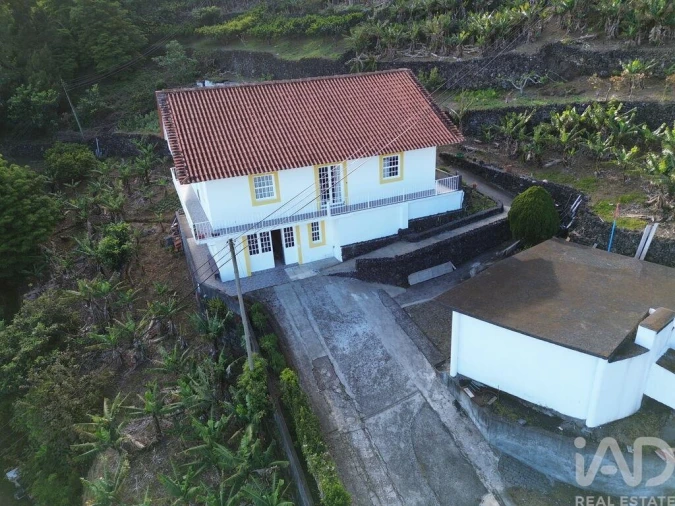 Moradia T3 para Venda em Ribeiras Foto 24