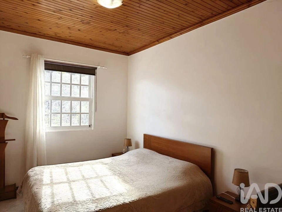 Moradia T3 para Venda em Ribeiras Foto 9