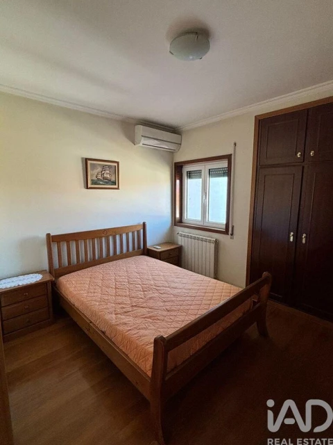 Moradia T4 para Venda em Santa Maria Maior