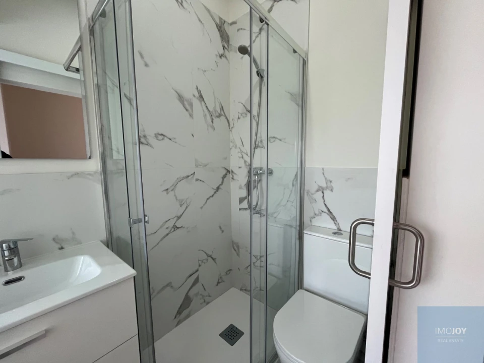 Apartamento T2 para Venda em Penha de França Foto 12