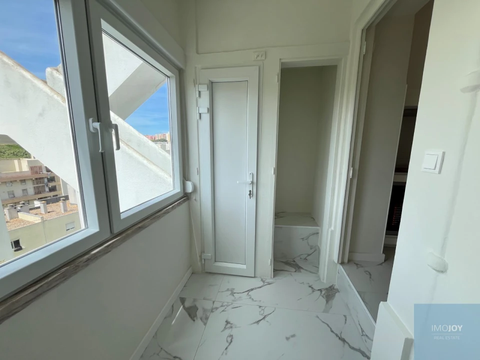 Apartamento T2 para Venda em Penha de França Foto 30