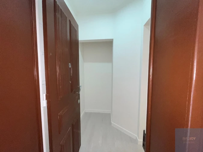 Apartamento T2 para Venda em Penha de França Foto 35