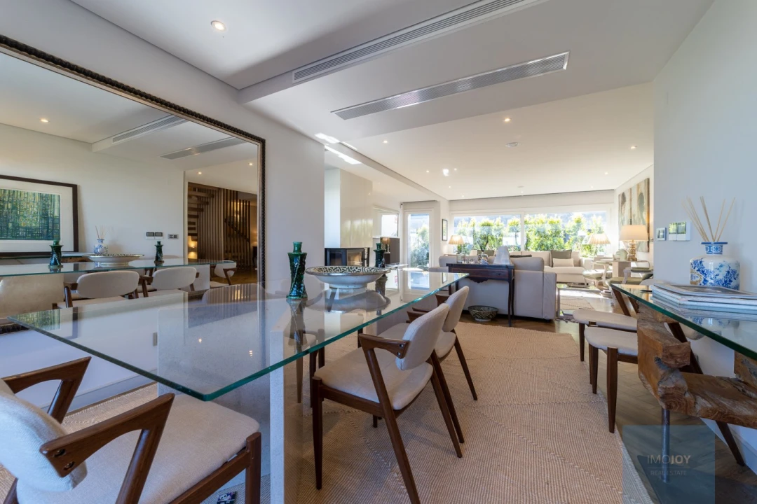 Moradia T4 para Venda em Rio de Mouro Foto 9