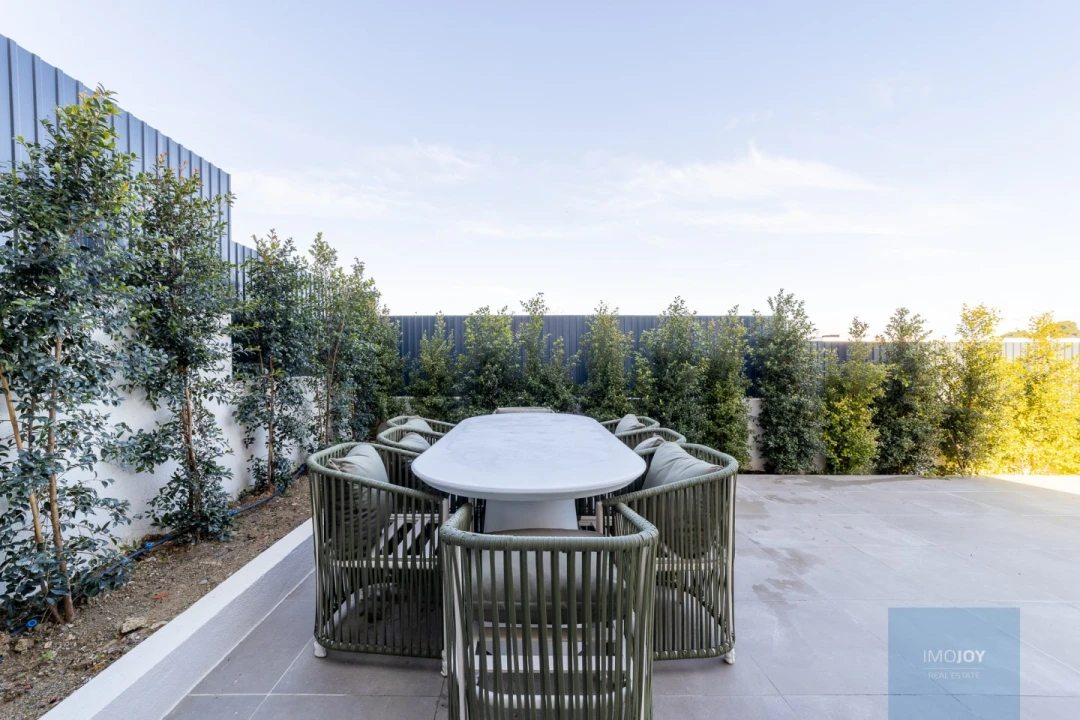 Moradia T4 para Venda em Rio de Mouro Foto 29