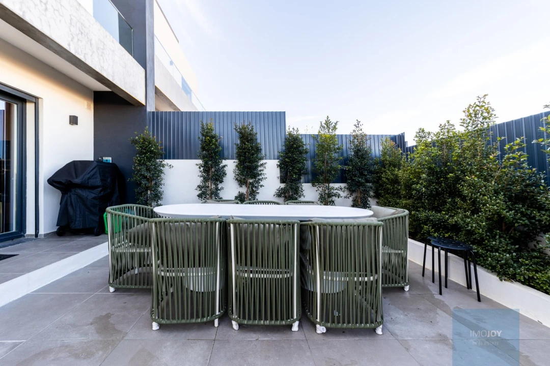 Moradia T4 para Venda em Rio de Mouro Foto 30