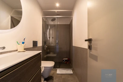 Moradia T4 para Venda em Rio de Mouro