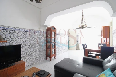 Moradia T3 para Venda em Moncarapacho e Fuseta