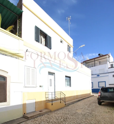 Moradia T3 para Venda em Moncarapacho e Fuseta