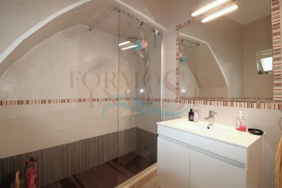 Moradia T3 para Venda em Moncarapacho e Fuseta