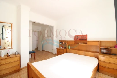 Moradia T3 para Venda em Moncarapacho e Fuseta