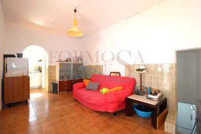 Moradia T3 para Venda em Moncarapacho e Fuseta