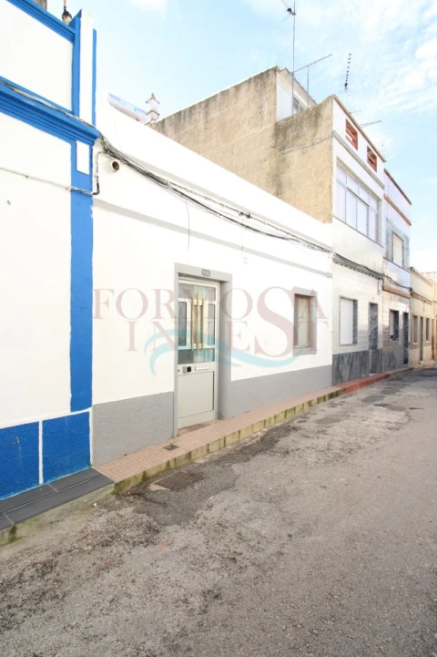 Moradia T2 para Venda em Moncarapacho e Fuseta