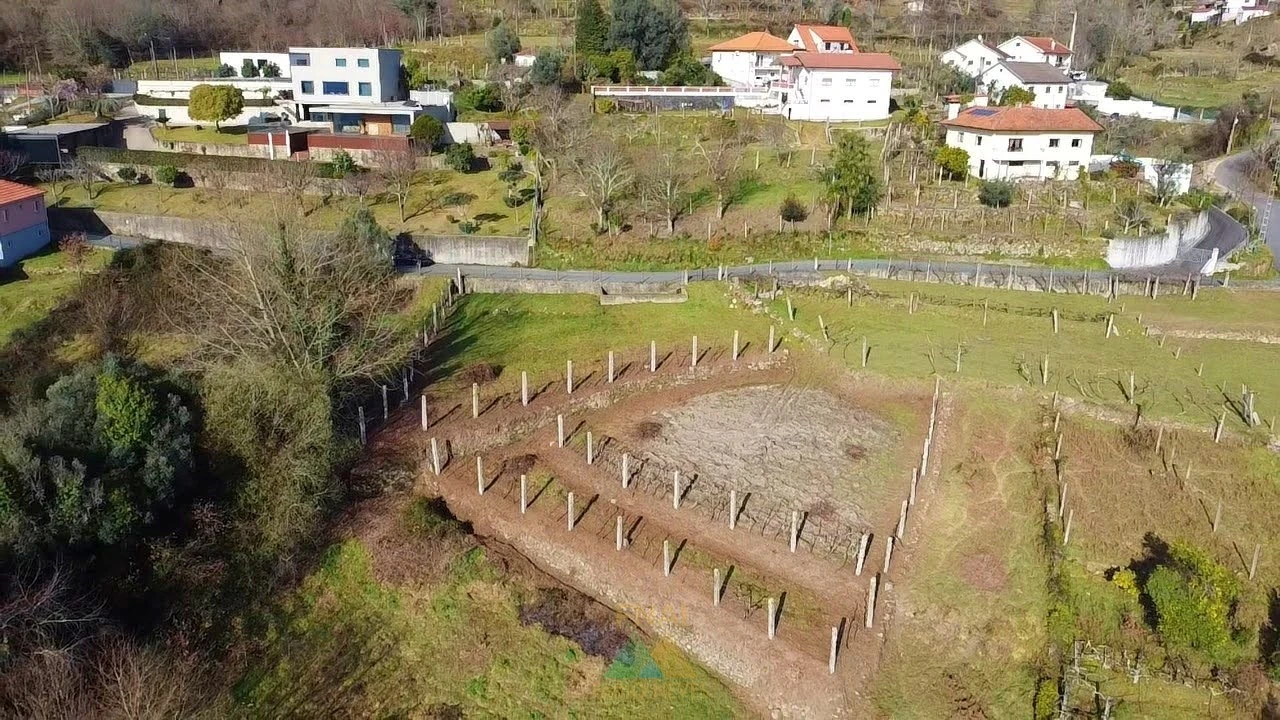 Terreno para Venda em Alvora e Loureda Foto 6