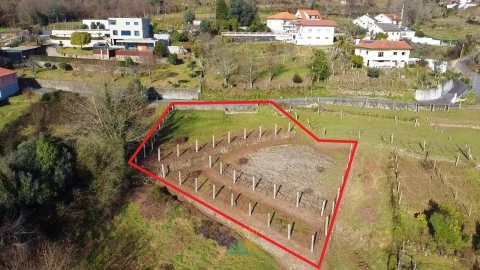 Terreno para Venda em Alvora e Loureda