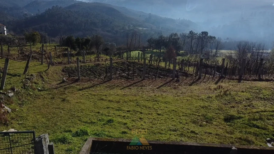 Terreno para Venda em Alvora e Loureda Foto 9