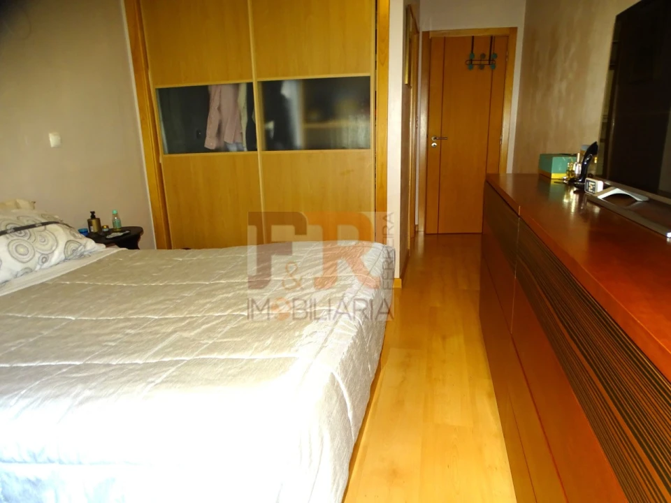 Apartamento T3 para Venda em Fernao Ferro Foto 17