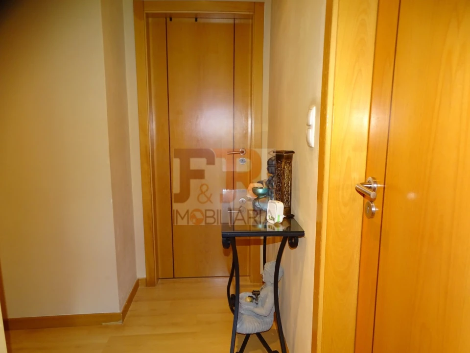 Apartamento T3 para Venda em Fernao Ferro Foto 20