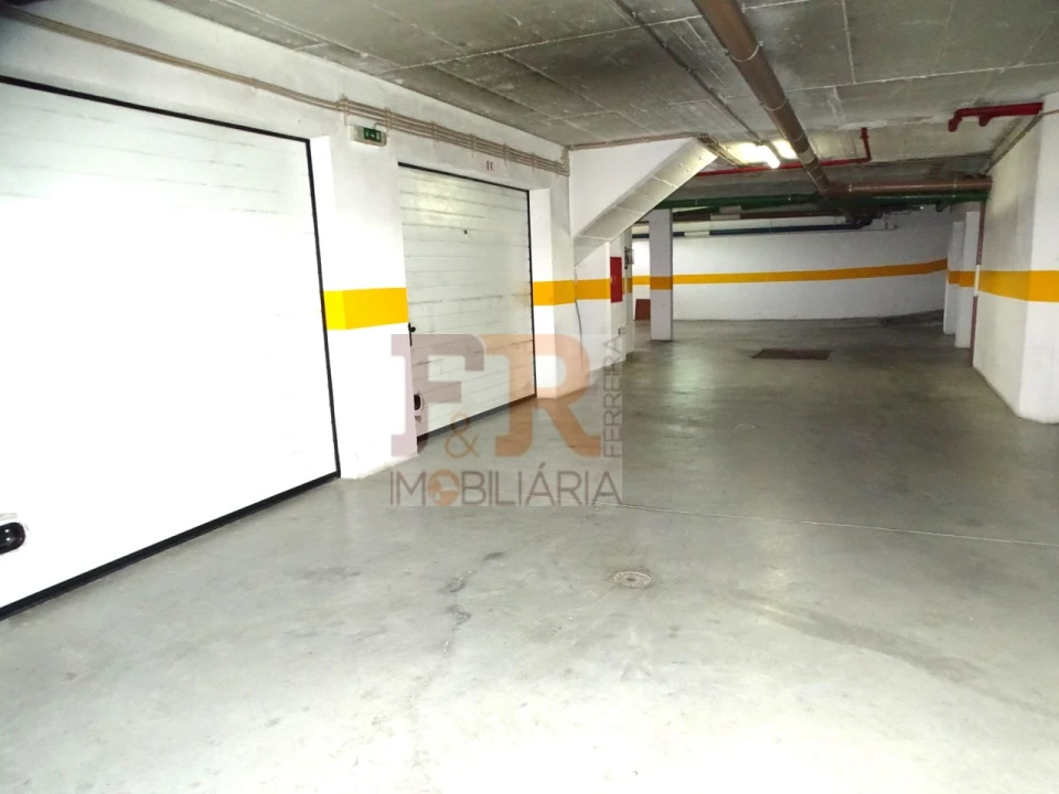 Apartamento T3 para Venda em Fernao Ferro Foto 38