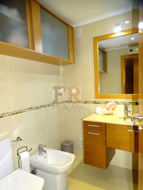 Apartamento T3 para Venda em Fernao Ferro