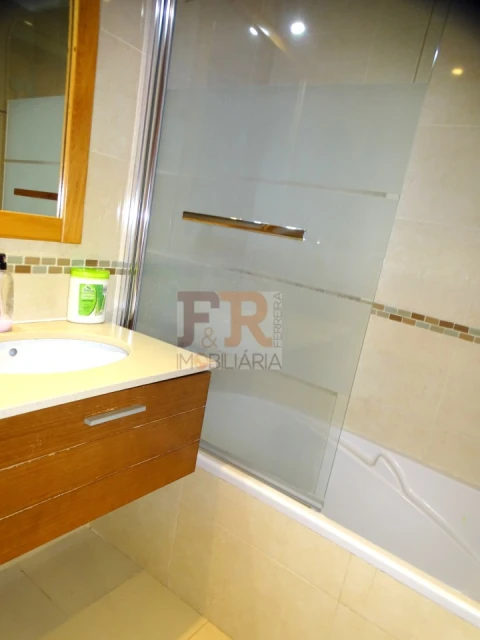 Apartamento T3 para Venda em Fernao Ferro