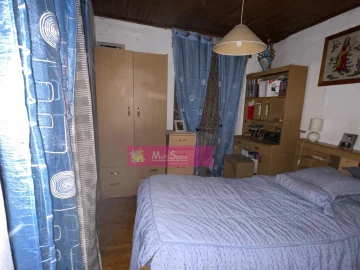 Moradia T1 para Venda em Atouguia