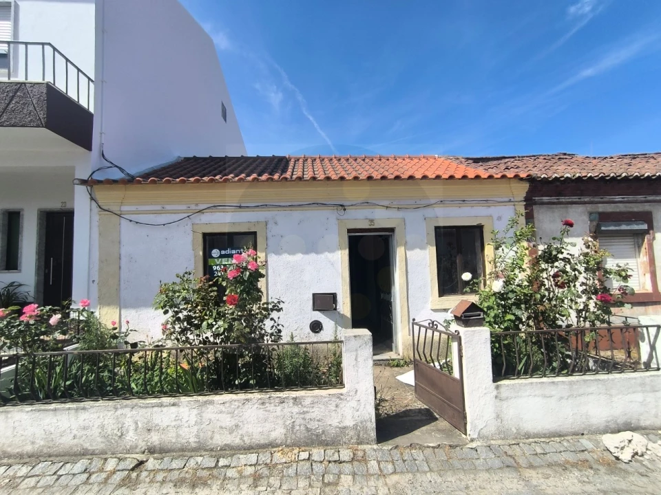 Moradia T2 para Venda em Pego Foto 2