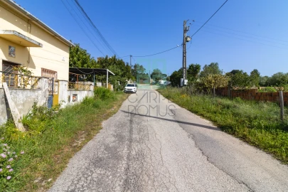 Moradia T2 para Venda em Santo Antão e São Julião do Tojal