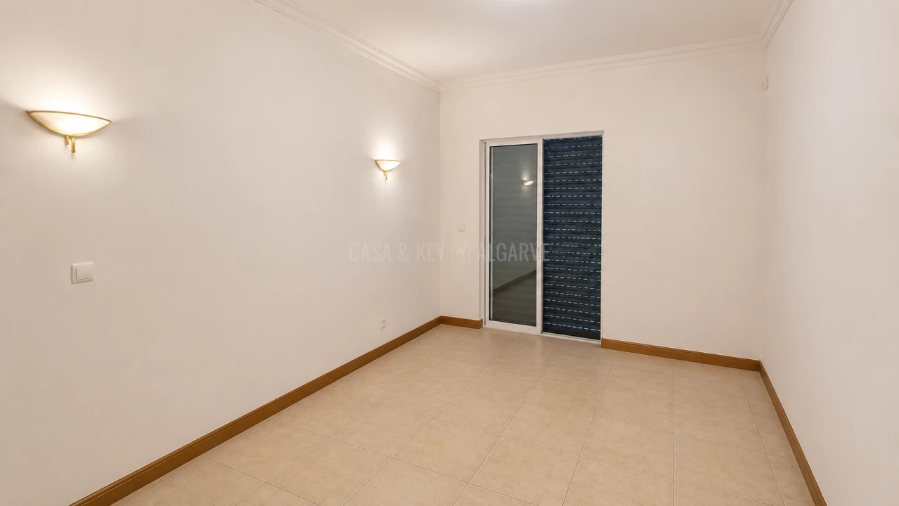 Moradia T3 para Venda em Boliqueime Foto 23