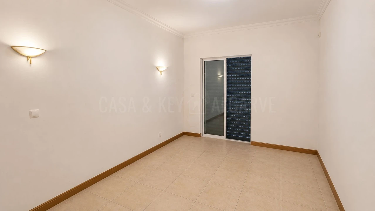 Moradia T3 para Venda em Boliqueime Foto 23