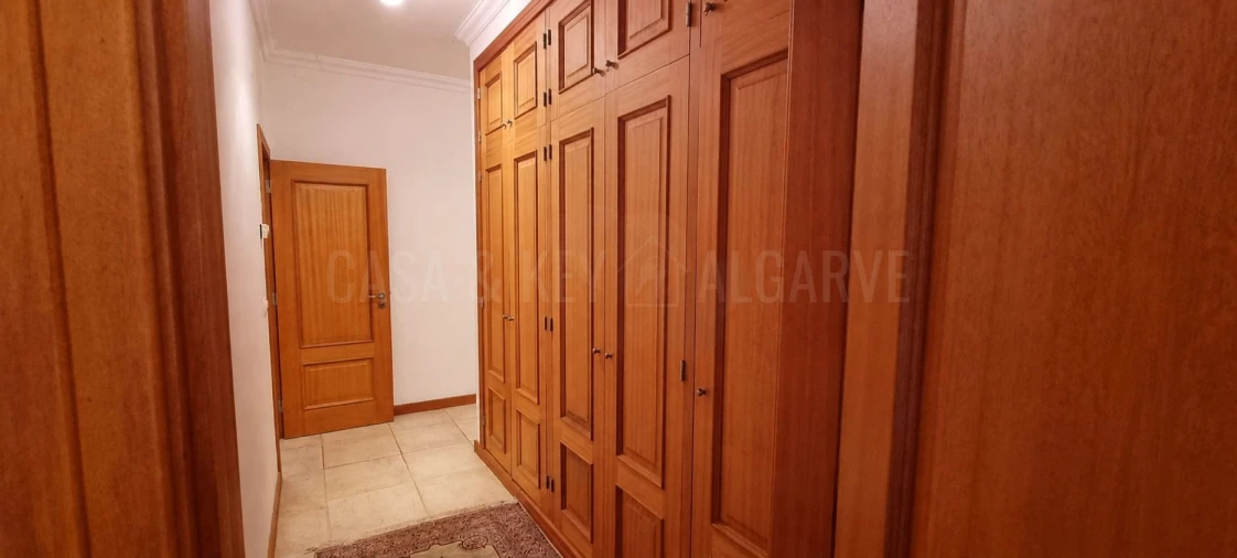 Moradia T3 para Venda em Boliqueime Foto 18