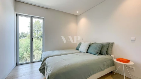 Apartamento T4 para Venda em Quarteira