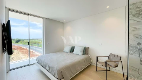 Apartamento T4 para Venda em Quarteira