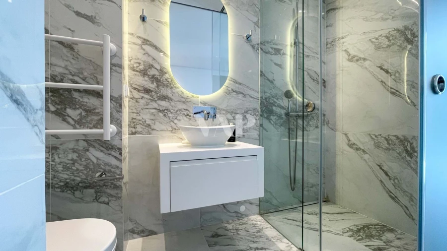 Apartamento T4 para Venda em Quarteira Foto 15