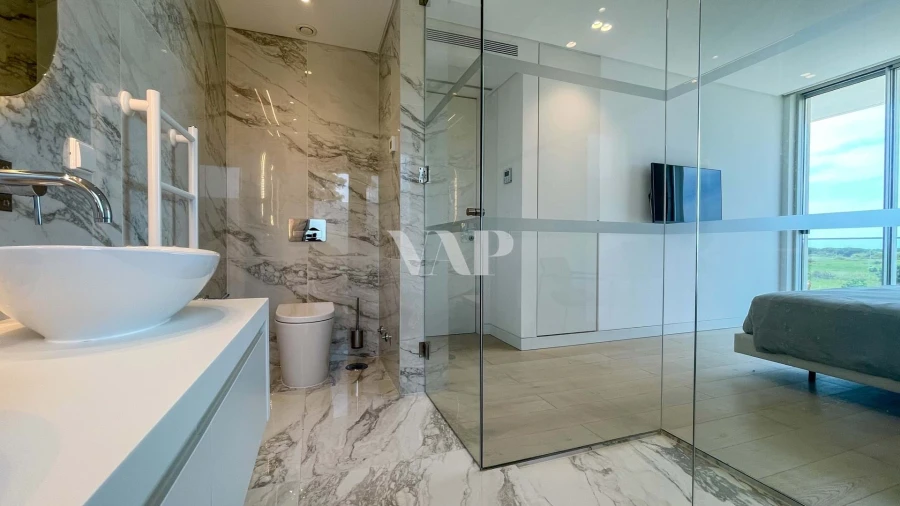 Apartamento T4 para Venda em Quarteira Foto 23