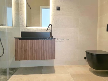 Moradia T4 para Venda em Rio de Mouro