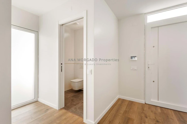 Moradia T4 para Venda em Rio de Mouro Foto 16