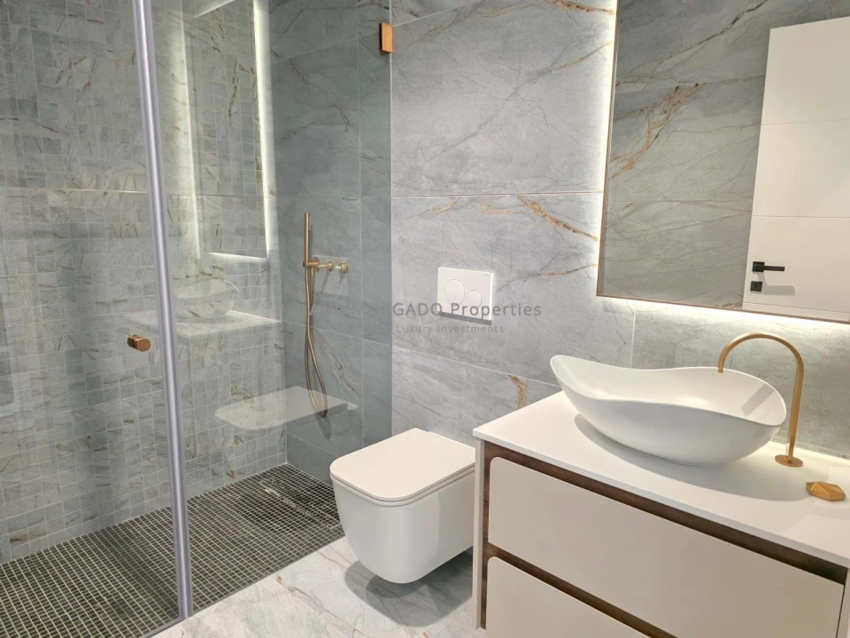 Moradia T4 para Venda em Rio de Mouro Foto 17