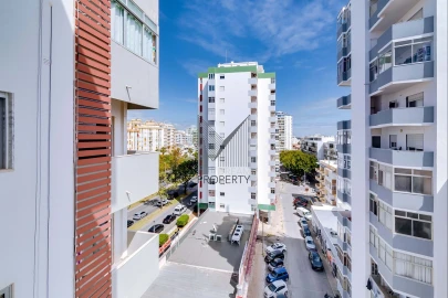 Apartamento T1 para Arrendamento em Quarteira