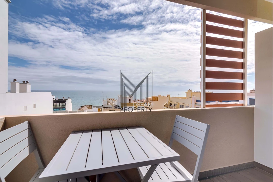 Apartamento T1 para Arrendamento em Quarteira Foto 2