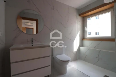 Prédio para Venda em Santo Antonio dos Olivais