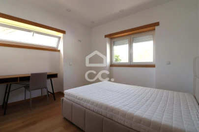 Prédio para Venda em Santo Antonio dos Olivais