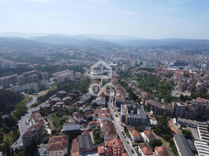 Prédio para Venda em Santo Antonio dos Olivais Foto 37