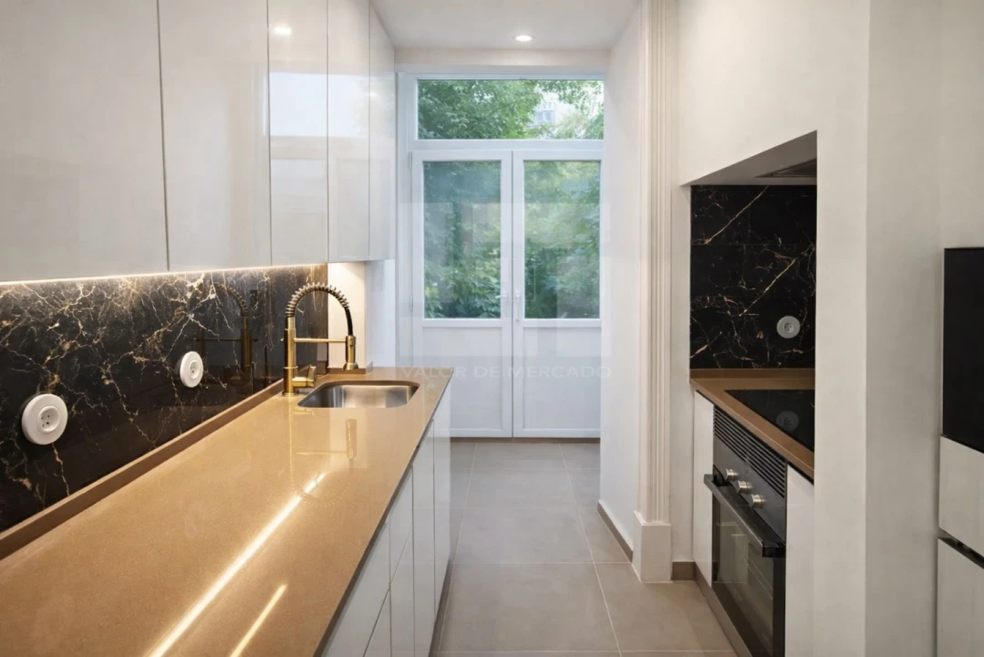 Apartamento T3 para Venda em Penha de França Foto 2