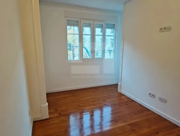 Apartamento T3 para Venda em Penha de França
