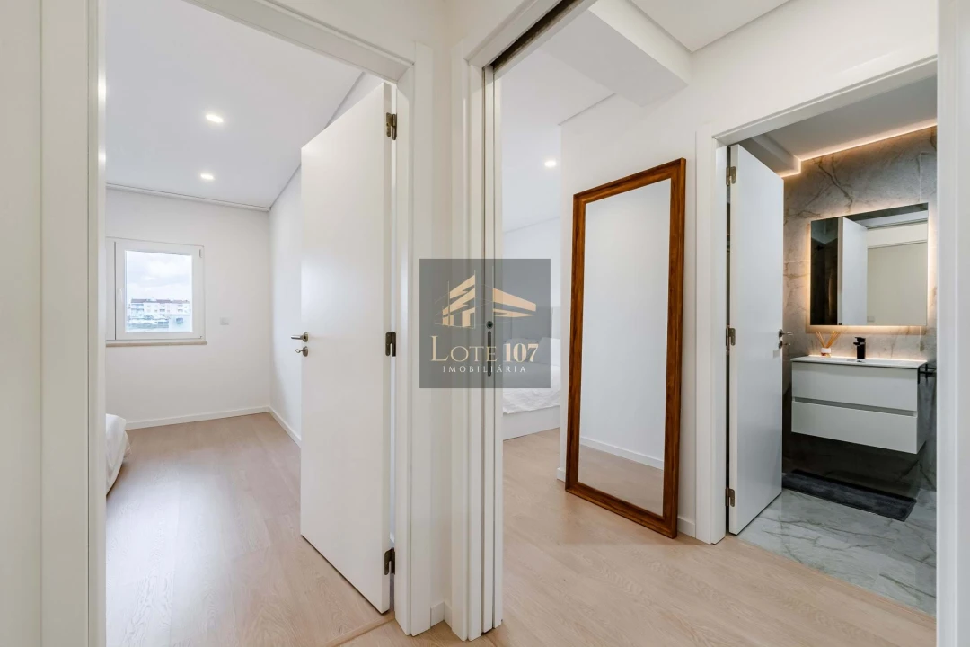 Apartamento T2 para Venda em Pinhal Novo Foto 9