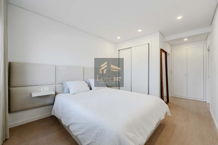 Apartamento T2 para Venda em Pinhal Novo Foto 15