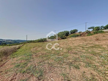 Moradia para Venda em Alvorninha