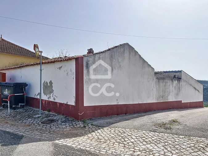 Moradia para Venda em Alvorninha Foto 2